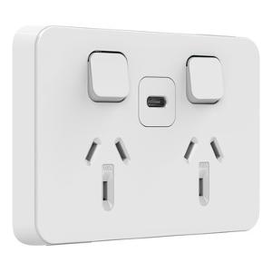 ICONIC DBL GPO + USB C 10A VIV WHT ICONIC DBL GPO + USB C 10A VIV WHT