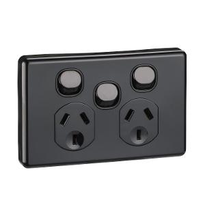 GPO DOUBLE WITH EXTRA SWITCH 10A BLACK