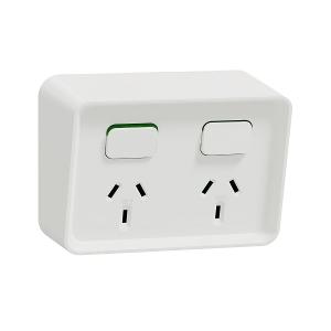 ICONIC W/P DBL GPO IP54 10A S/P WHITE ICONIC W/P DBL GPO IP54 10A S/P WHITE