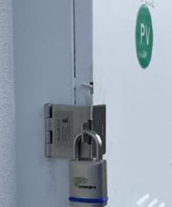 ENERGEX PADLOCK WITH THREE KEYS