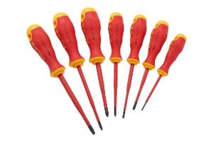 INSULATED 7 UNIT SCREWDRIVER KIT 1000V ( INSULATED 7 UNIT SCREWDRIVER KIT 1000V (