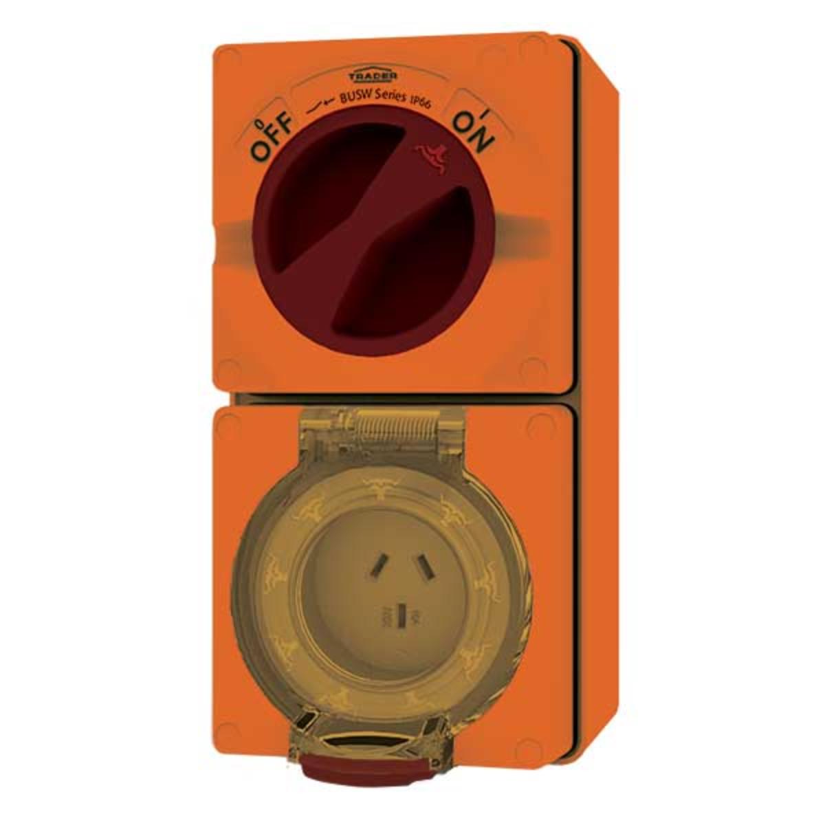 BUFFALO SWITCHPLUG 3PIN FLAT 10A IP66 RO