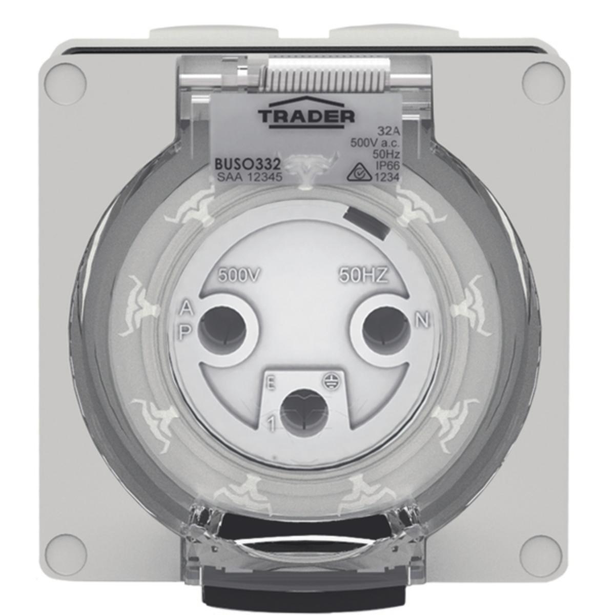 SOCKET IP66 32A 250V 3 ROUND PIN