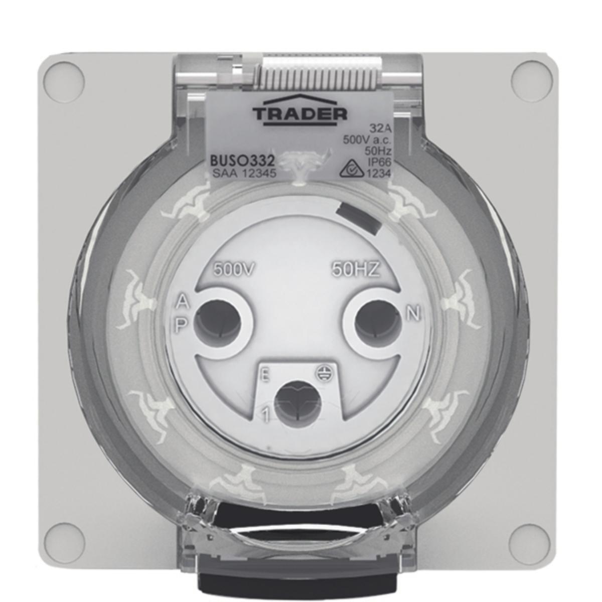 SOCKET IP66 32A 250V 3 ROUND PIN LESS EN