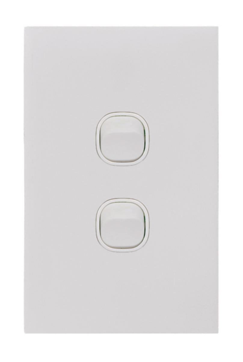 CLOUD LEOP SWITCH VERT 2G 20A MATT WHITE