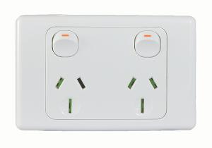 COUGAR DOUBLE GPO 15A HORIZ WHITE COUGAR DOUBLE GPO 15A HORIZ WHITE