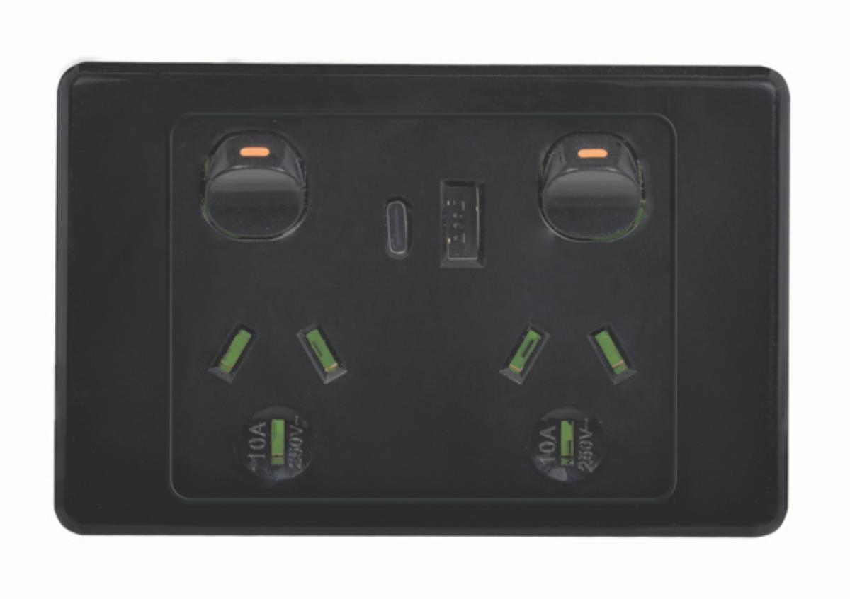 COUGAR DBL GPO 10A + USB CHARGER A&C BLK