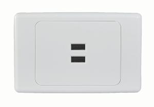 COUGAR DUAL USB CHARGER PLATE 3.4A WHITE COUGAR DUAL USB CHARGER PLATE 3.4A WHITE