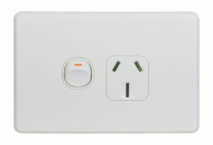 FLAT CAT SINGLE GPO 15A HORIZ WHITE FLAT CAT SINGLE GPO 15A HORIZ WHITE