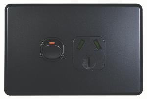 FLAT CAT SINGLE GPO 15A HORIZ MATT BLACK FLAT CAT SINGLE GPO 15A HORIZ MATT BLACK