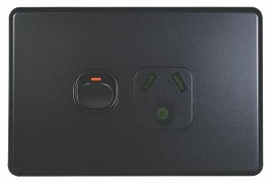 FLAT CAT SGL GPO RND EARTH 10A HOR M/BLK FLAT CAT SGL GPO RND EARTH 10A HOR M/BLK