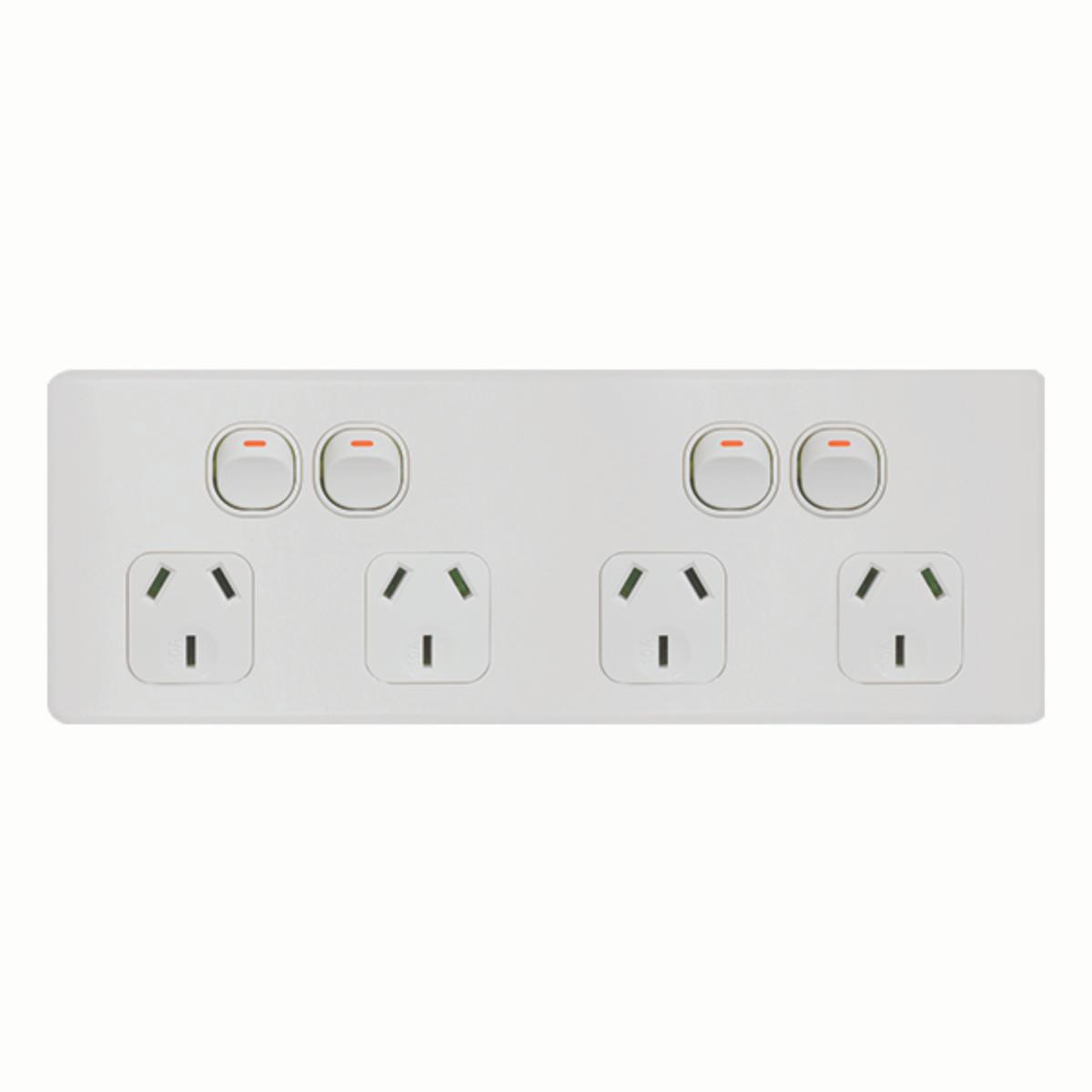 FLAT CAT QUAD GPO + BRKT 10A MATT WHITE