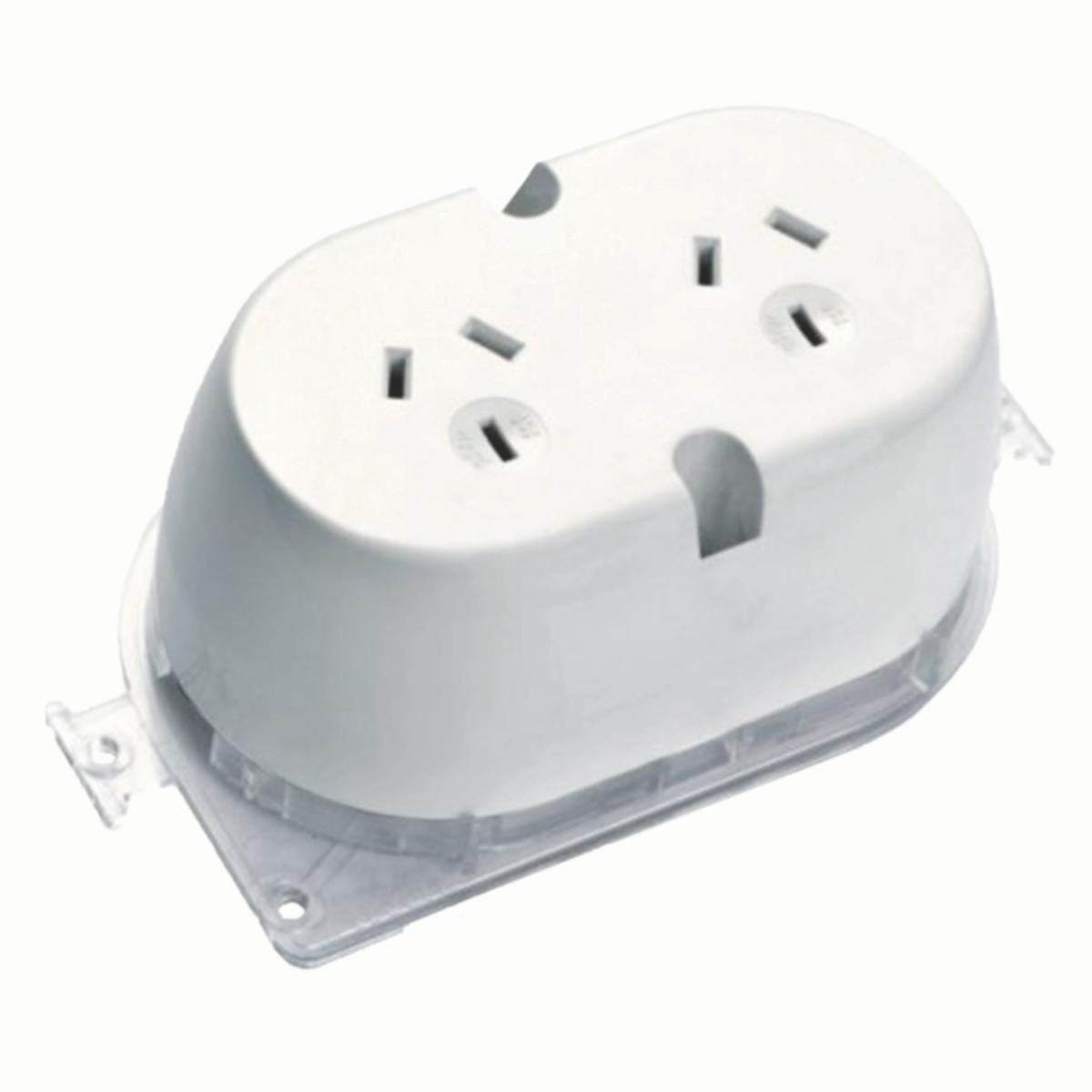 HYENA DBL SURFACE SOCKET 10A 3PIN WHITE