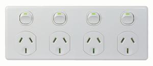 LEOPARD QUAD GPO D/P HOR 10A 250V WHITE LEOPARD QUAD GPO D/P HOR 10A 250V WHITE