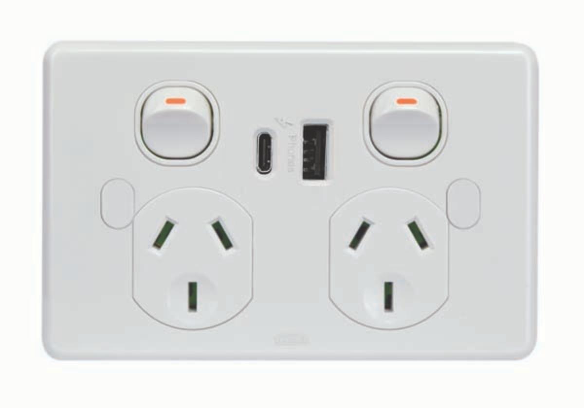 PUMA DBL GPO + USB A C HORIZ 10A D/P WHT