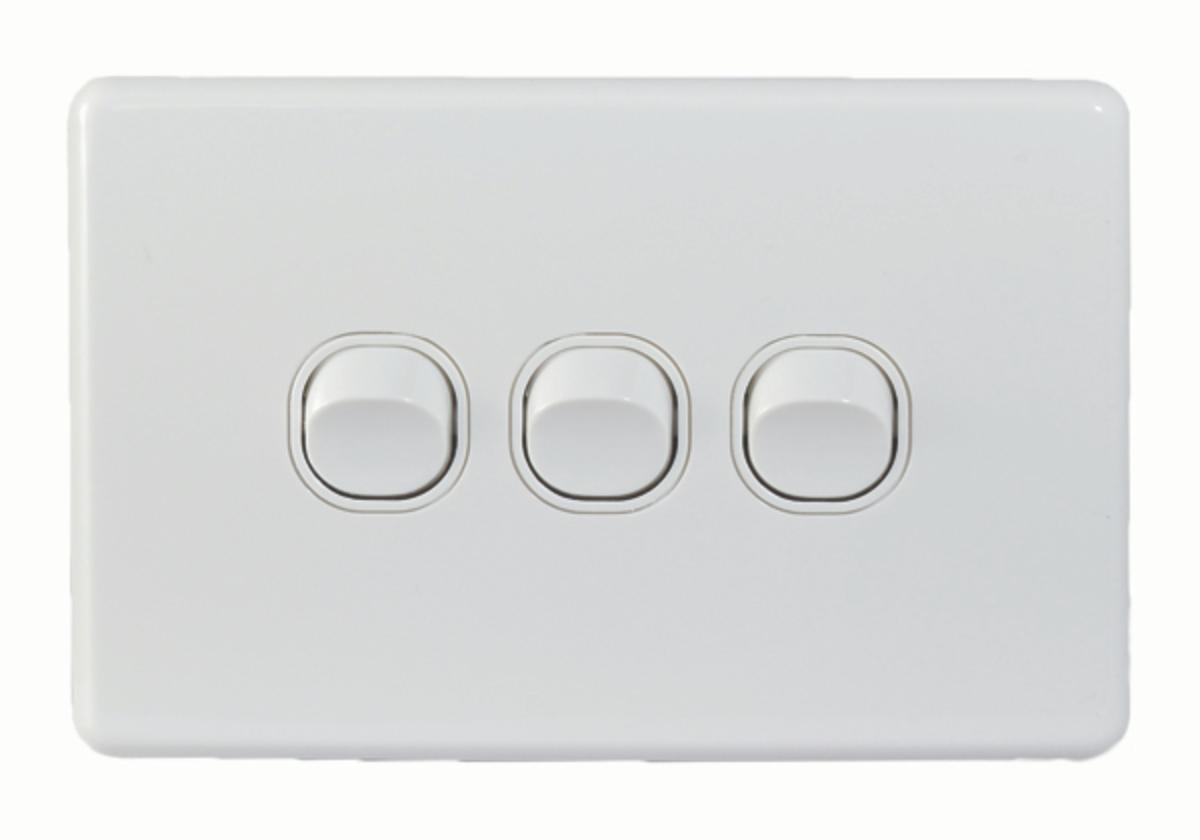 PUMA SWITCH HORIZ 3G 16A WHITE