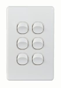 PUMA SWITCH VERTICAL 6G 16A WHITE PUMA SWITCH VERTICAL 6G 16A WHITE