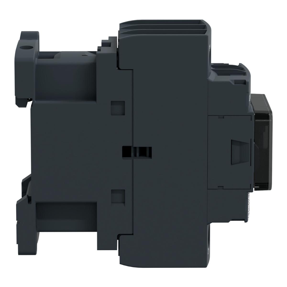 CONTACTOR 3P 38A AC3 18.5KW 240VAC COIL