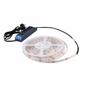 LED STRIP KIT 12V 6W/M 5000K 5MTR IP44 LED STRIP KIT 12V 6W/M 5000K 5MTR IP44